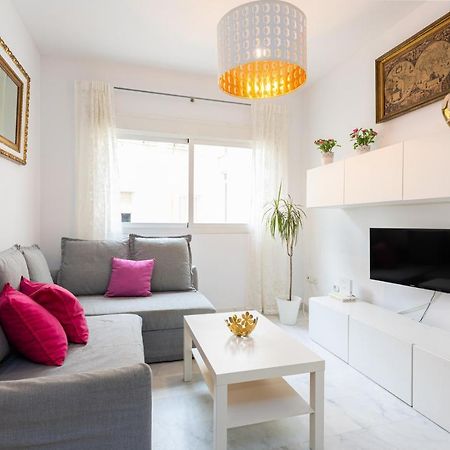 Holidays2Malaga Carrera Capuchinos Free Parking Aircon Downtown ภายนอก รูปภาพ