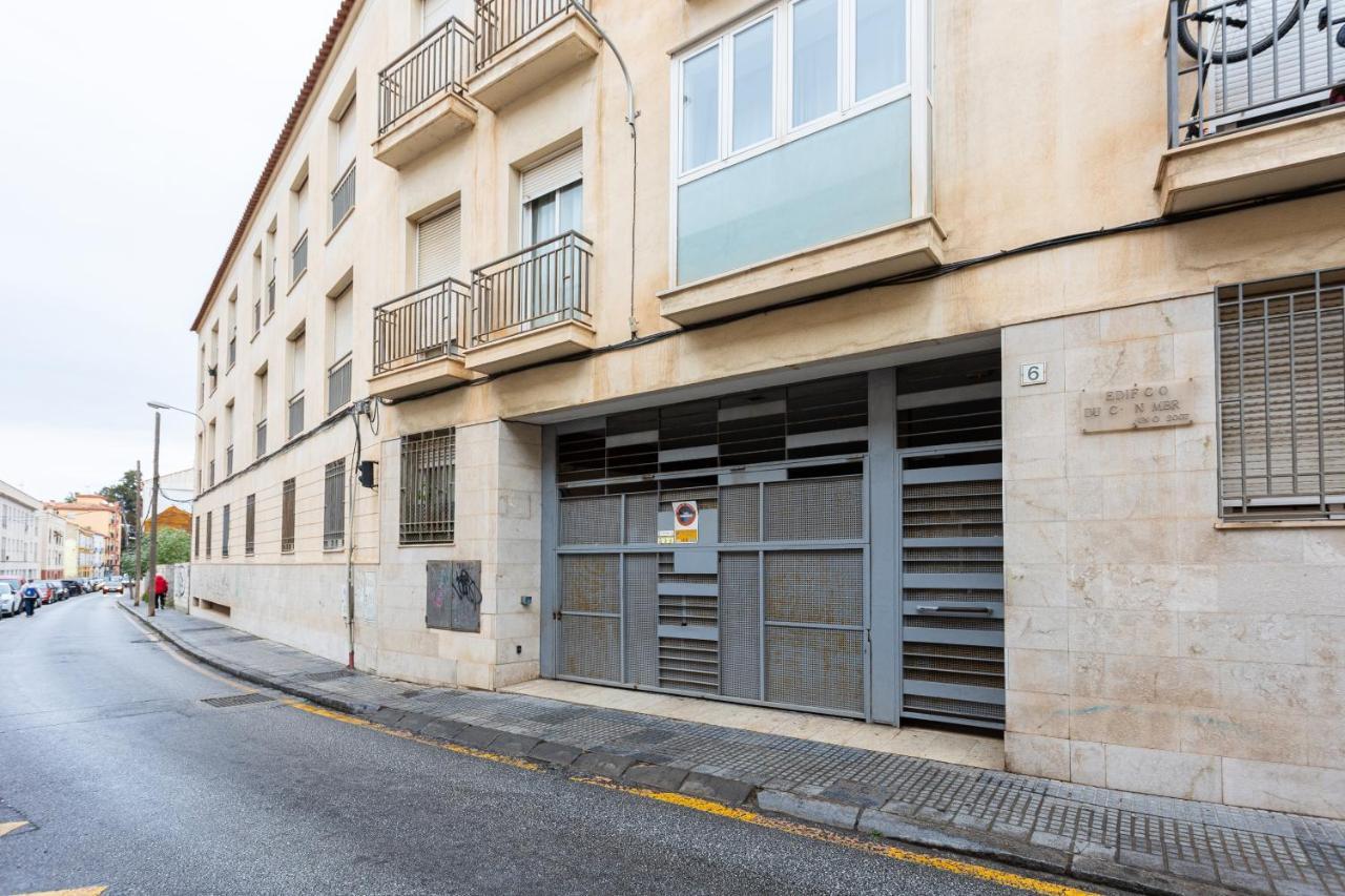 Holidays2Malaga Carrera Capuchinos Free Parking Aircon Downtown ภายนอก รูปภาพ